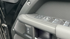 Land Rover Defender 3.0 D350 X-Dynamic SE 110 5dr Auto Diesel Estate